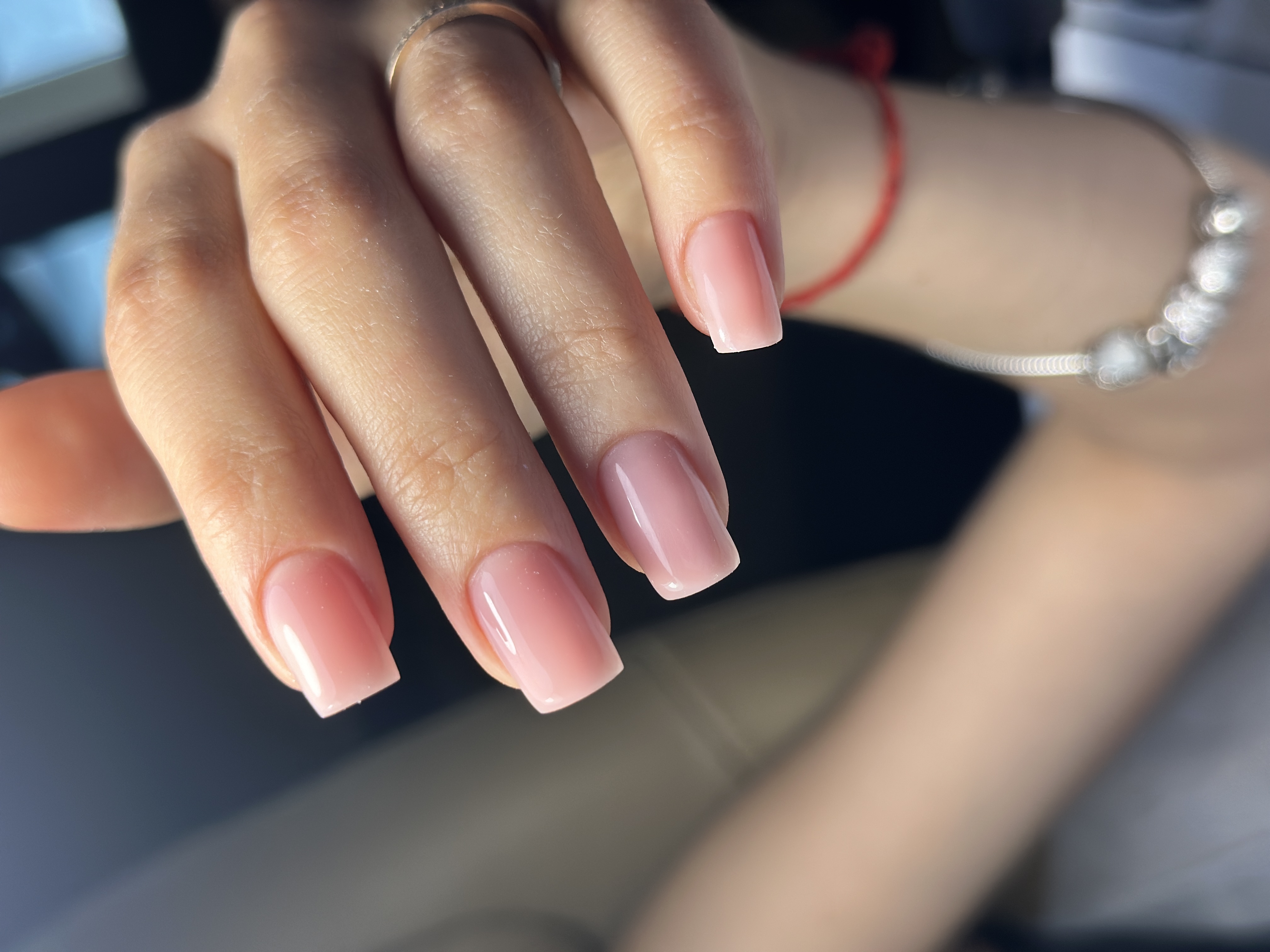 Maniküür — Nina, Kesklinn Narva Maantee 15, Kesklinn, Tallinn